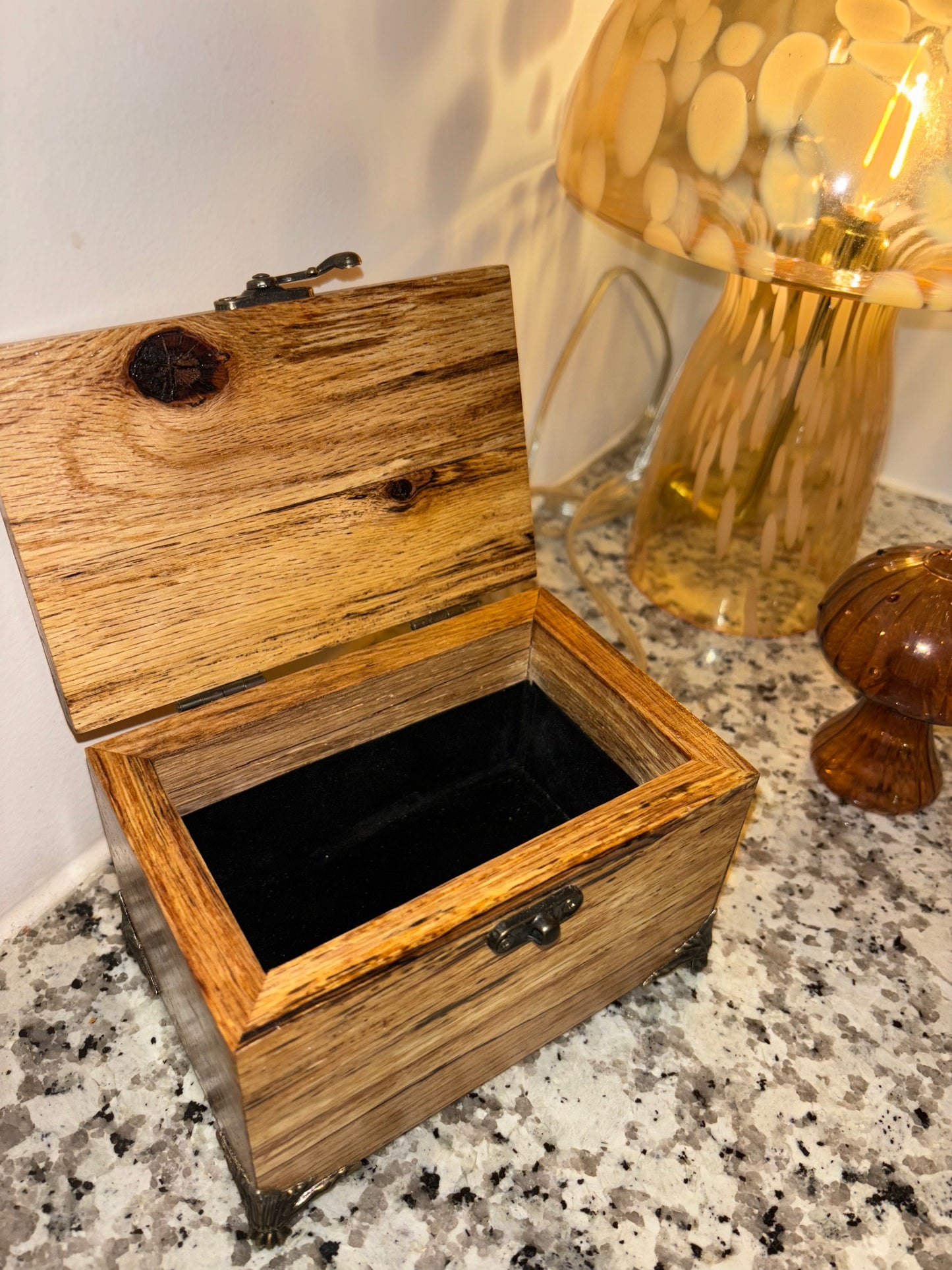 Elegant Wooden Jewelry Box - Stylish Storage for Your Treasures
