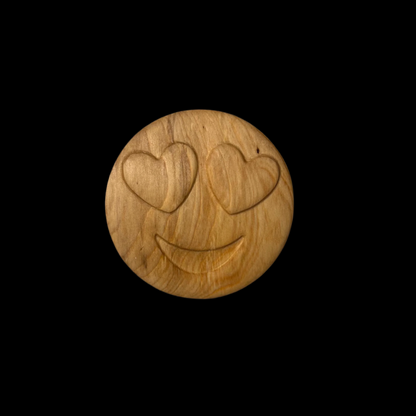 Handcrafted Wooden Heart-Eye Emoji – Cute & Fun Decorative Gift